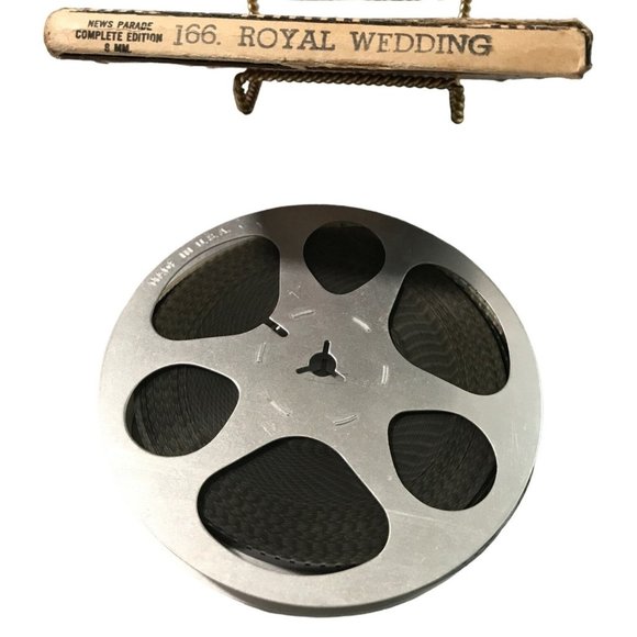 Royal Wedding News / QUEEN ELIZABETH PHILIP 8 MM Reel to Reel vintage - Picture 4 of 4